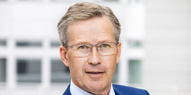 Lars Hultman